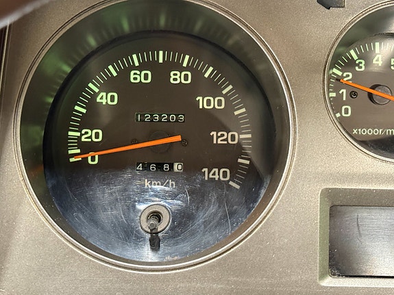 Toyota HiAce Pick-up 12 of 27