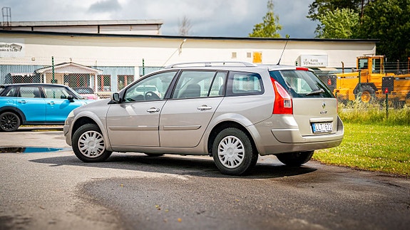 Renault Megane II 5 of 5