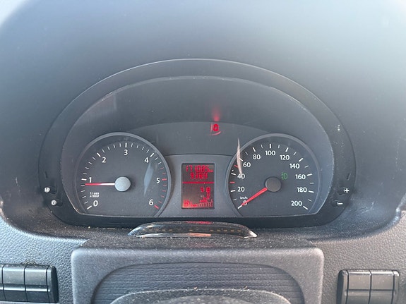Volkswagen Crafter 20 of 28