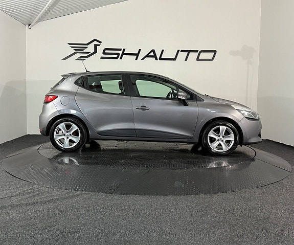 Renault Clio 4 of 18