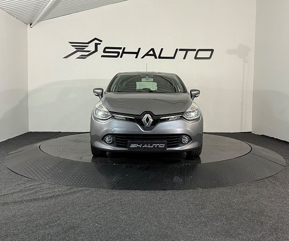 Renault Clio 2 of 18