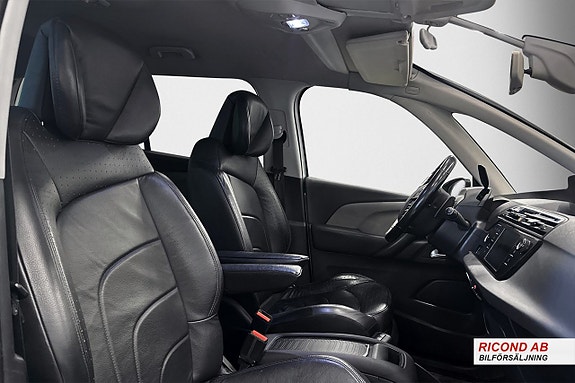 Citroen Grand C4 Picasso 13 of 19