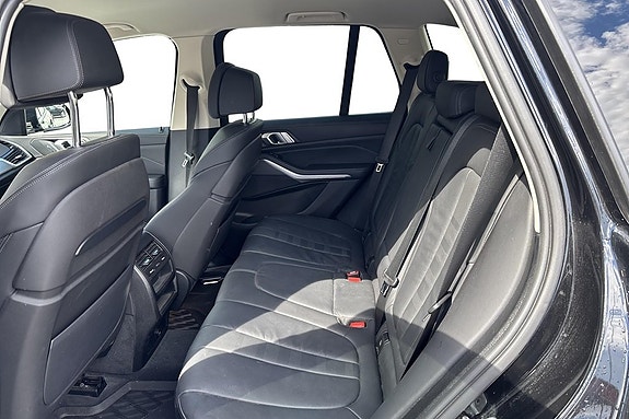 BMW X5 6 of 8