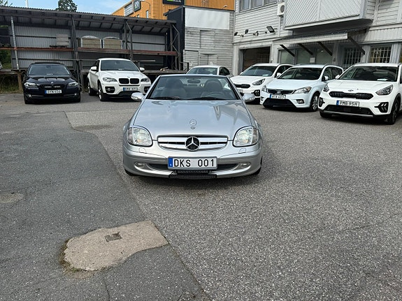 Mercedes-Benz SLK230