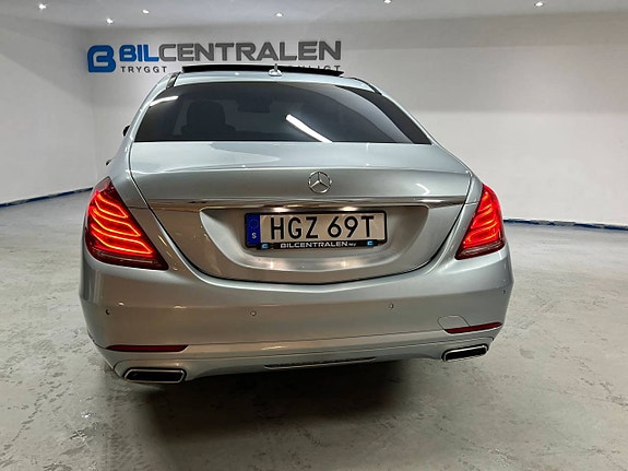 Mercedes-Benz S500 10 of 28