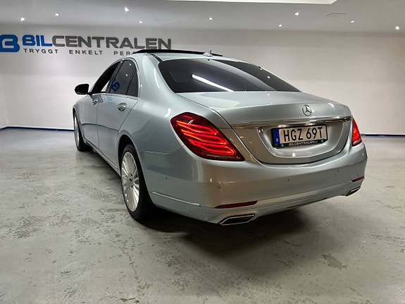 Mercedes-Benz S500 6 of 28