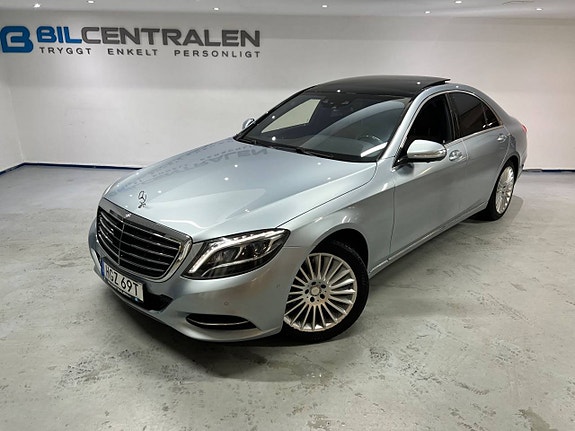 Mercedes-Benz S500 3 of 5