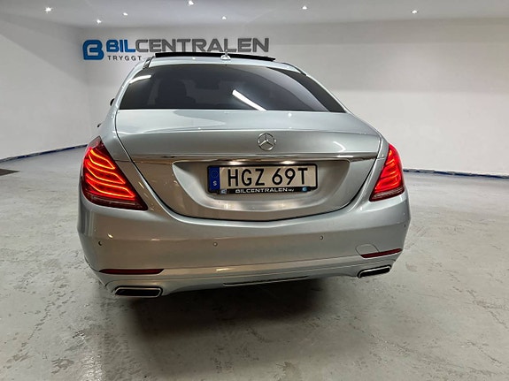 Mercedes-Benz S500 9 of 28