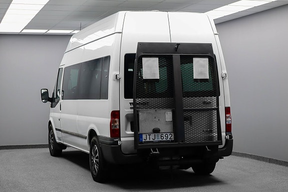 Ford Transit 5 of 5