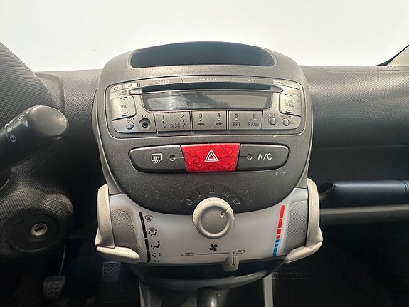Peugeot 107 4 of 5