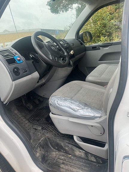 Volkswagen Transporter 6 of 6