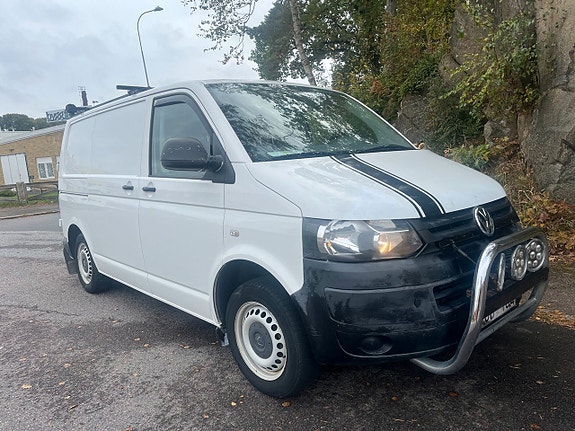 Volkswagen Transporter 2 of 5