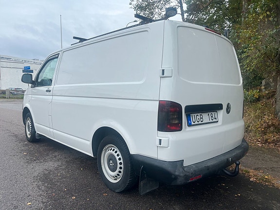 Volkswagen Transporter 3 of 5