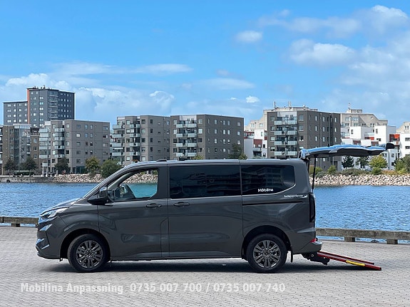 Ford Custom Tourneo 18 of 30