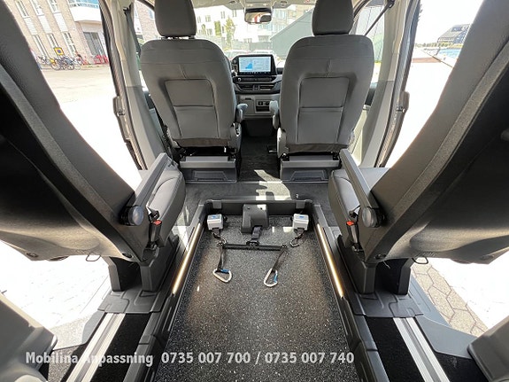 Ford Custom Tourneo 23 of 30