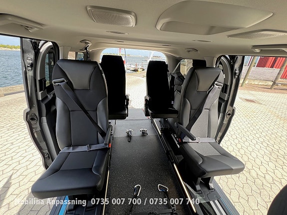Ford Custom Tourneo 29 of 30