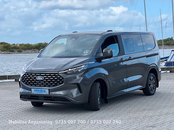 Ford Custom Tourneo 9 of 30