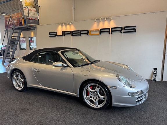 Porsche 911 Carrera 4S