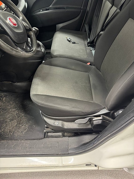 Fiat Doblo 11 of 14