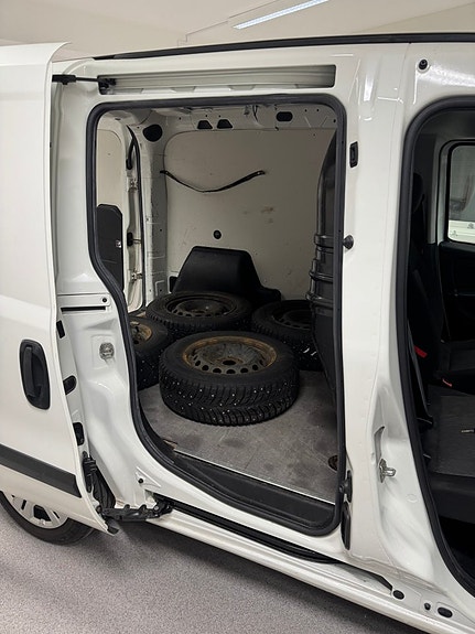Fiat Doblo 8 of 14