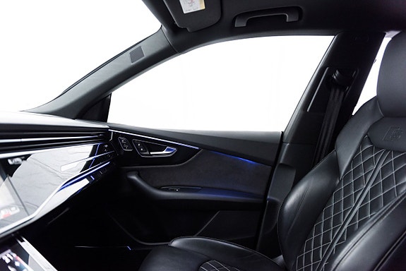 Audi SQ8 13 of 17