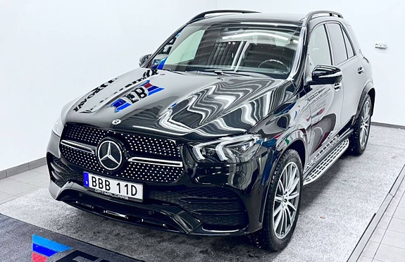 Mercedes-Benz GLE300 d 3 of 5