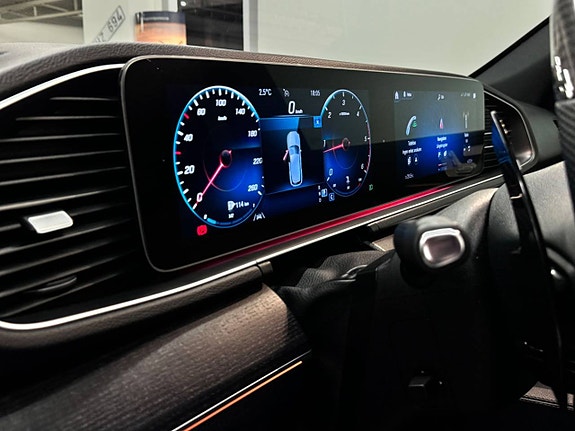 Mercedes-Benz GLE300 d 10 of 21