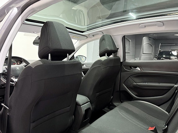 Peugeot 308 13 of 26