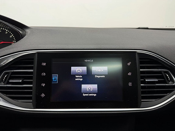 Peugeot 308 18 of 26