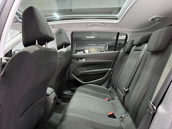 Peugeot 308 12 of 26