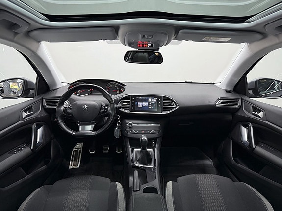Peugeot 308 9 of 26