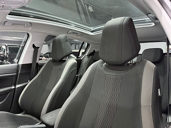Peugeot 308 11 of 26
