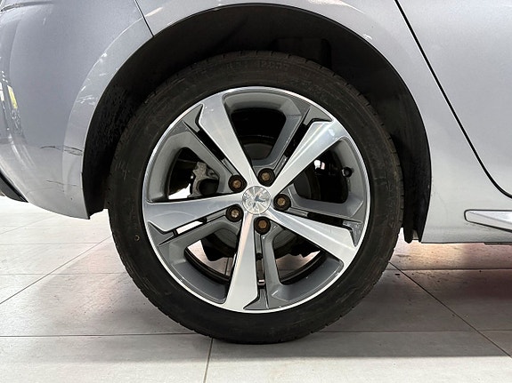 Peugeot 308 23 of 26