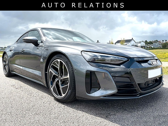 Audi e-tron GT 6 of 8