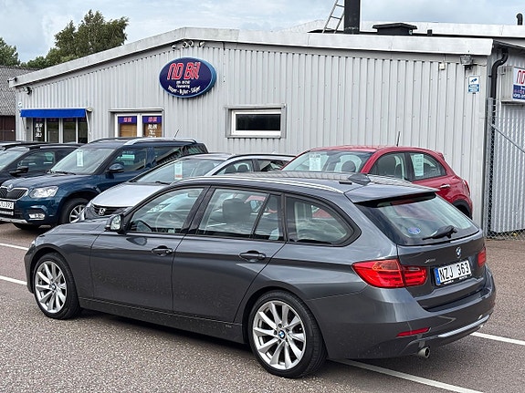 BMW 318 4 of 5