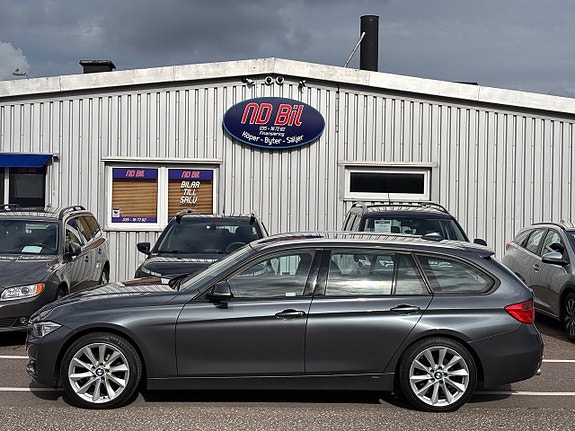 BMW 318 3 of 5