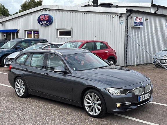 BMW 318 2 of 5