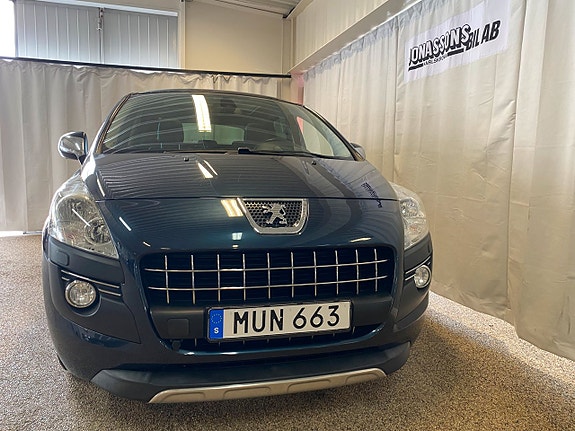 Peugeot 3008 4 of 5