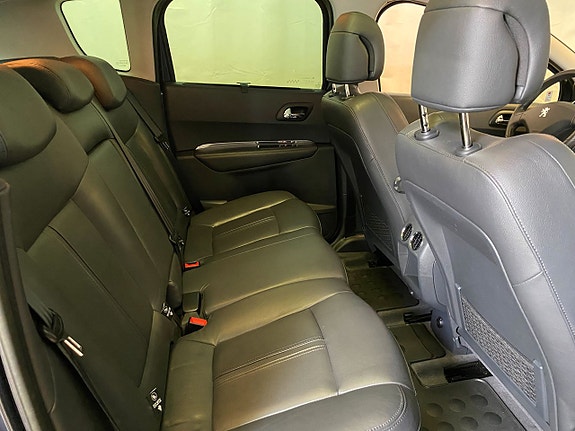 Peugeot 3008 9 of 12