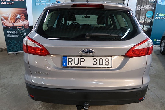 Ford Focus 5 of 17