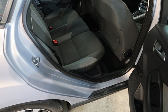 Ford Focus 16 of 17