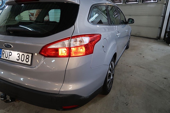 Ford Focus 8 of 17