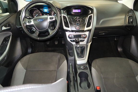Ford Focus 12 of 17