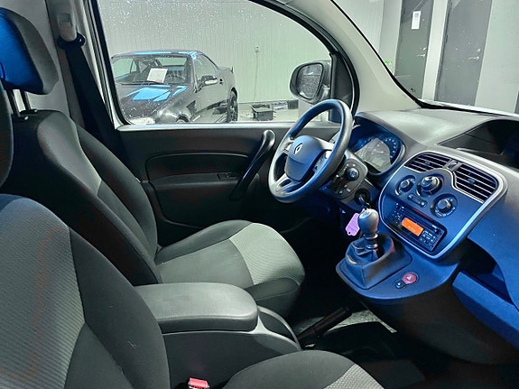 Renault Kangoo Express 4 of 6