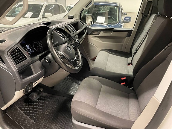 Volkswagen Transporter 4 of 5
