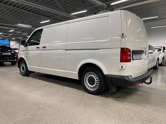 Volkswagen Transporter 3 of 5