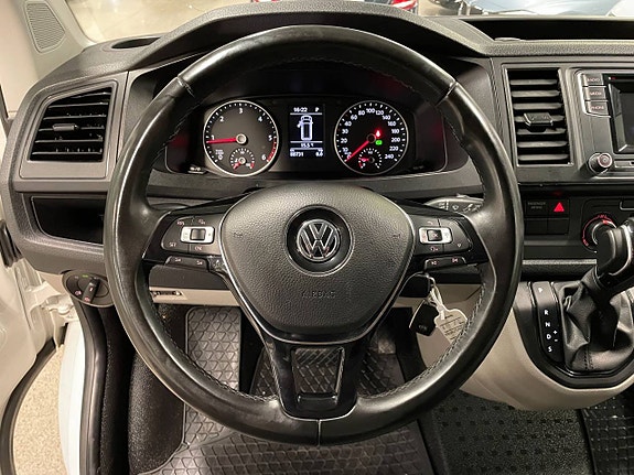 Volkswagen Transporter 5 of 5