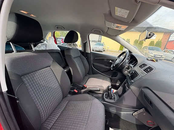 Volkswagen Polo 6 of 6