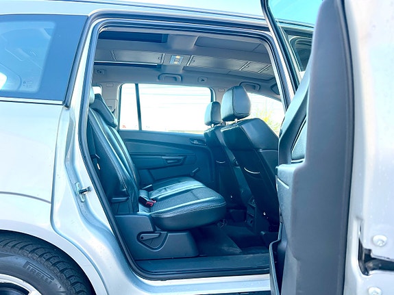 Opel Zafira 7 of 9