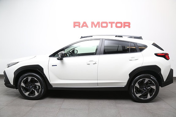 Subaru Crosstrek 2 of 23